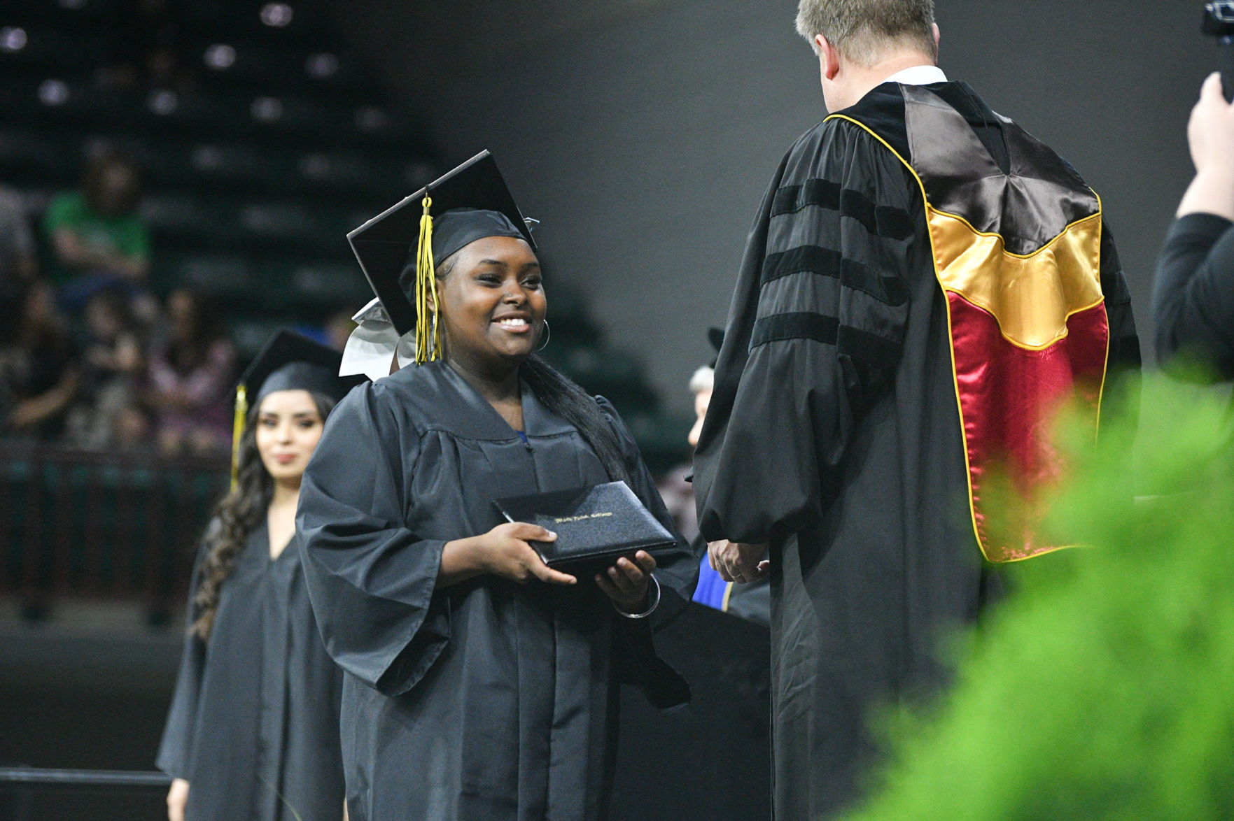 051719-mda-nws-BHCgrad-054a.jpg